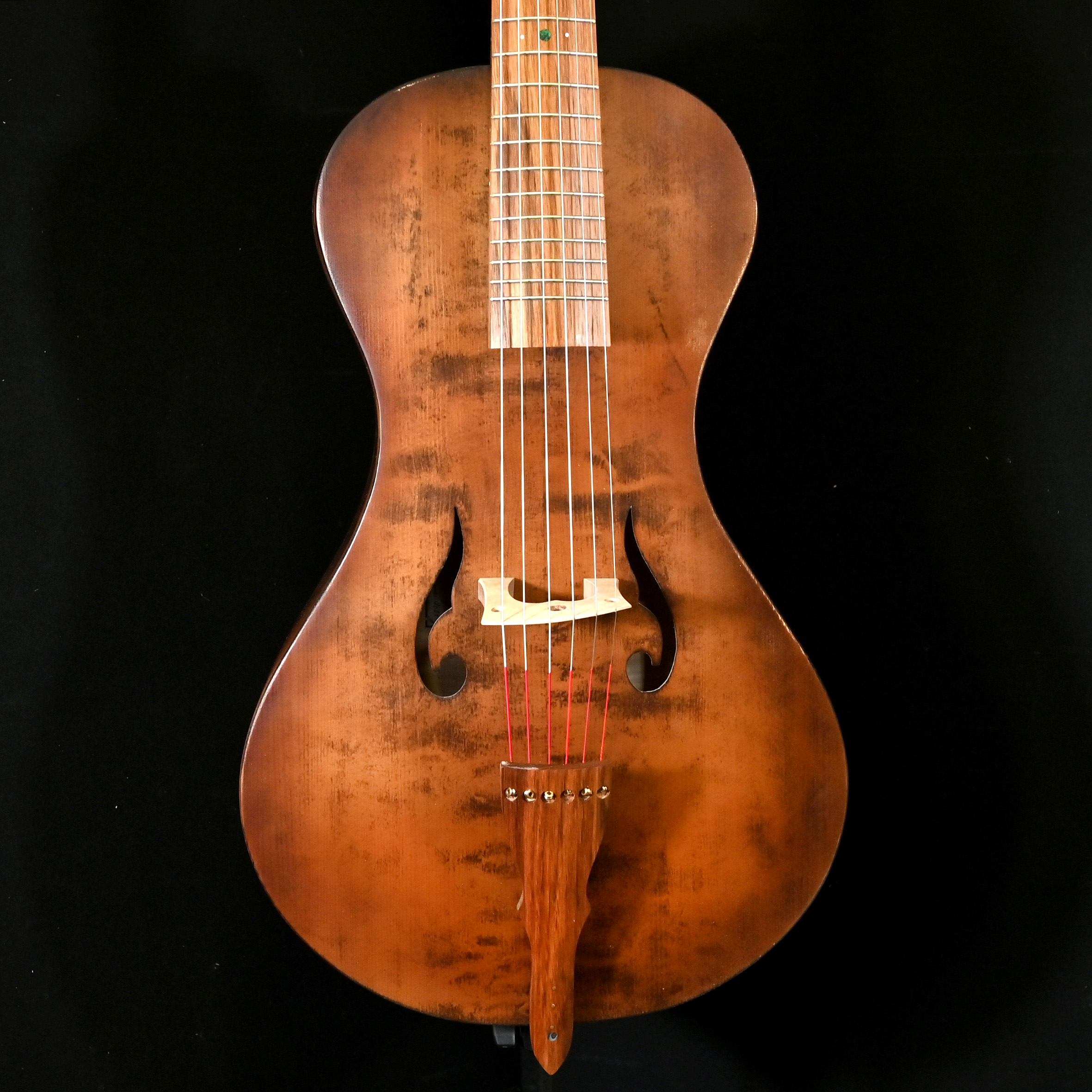 Guitare Hybride violon Arpeggione Philippe Berne de 2008 Jouable